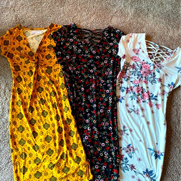 Three No-Boundaries Dress - Picture 2 of 16